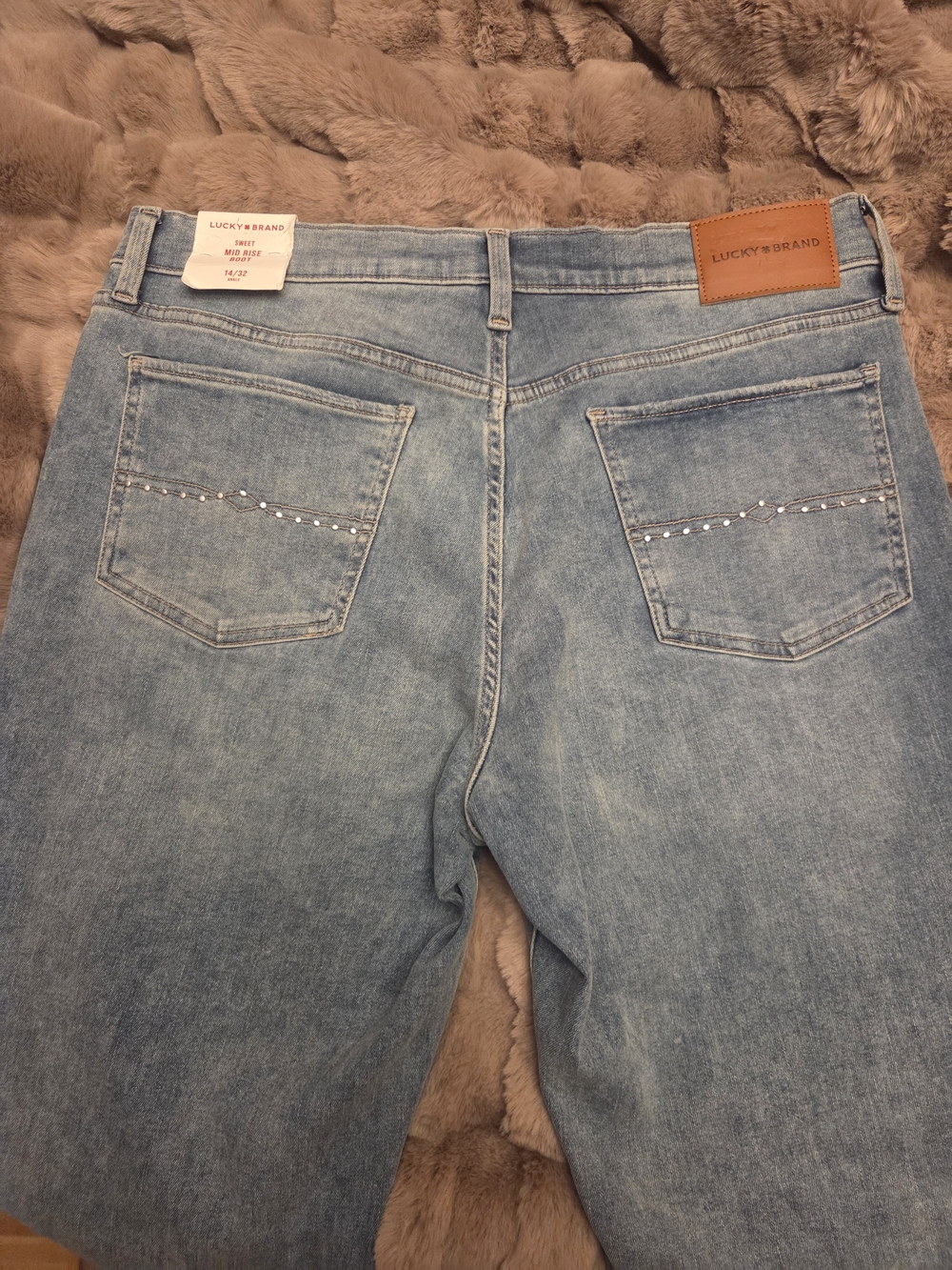 Lucky Brand Men's Light Blue Bootcut Jeans with Stud Accents